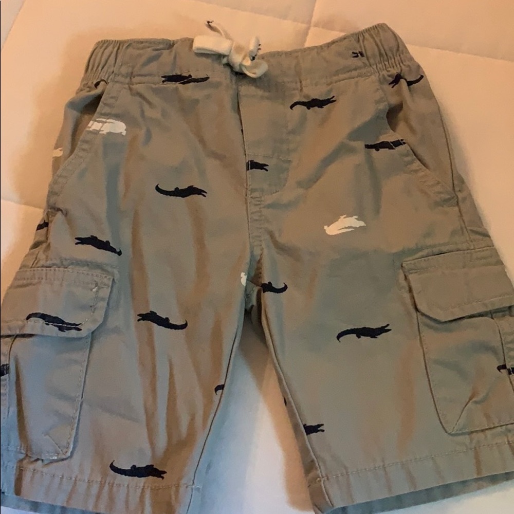Alligator shorts
